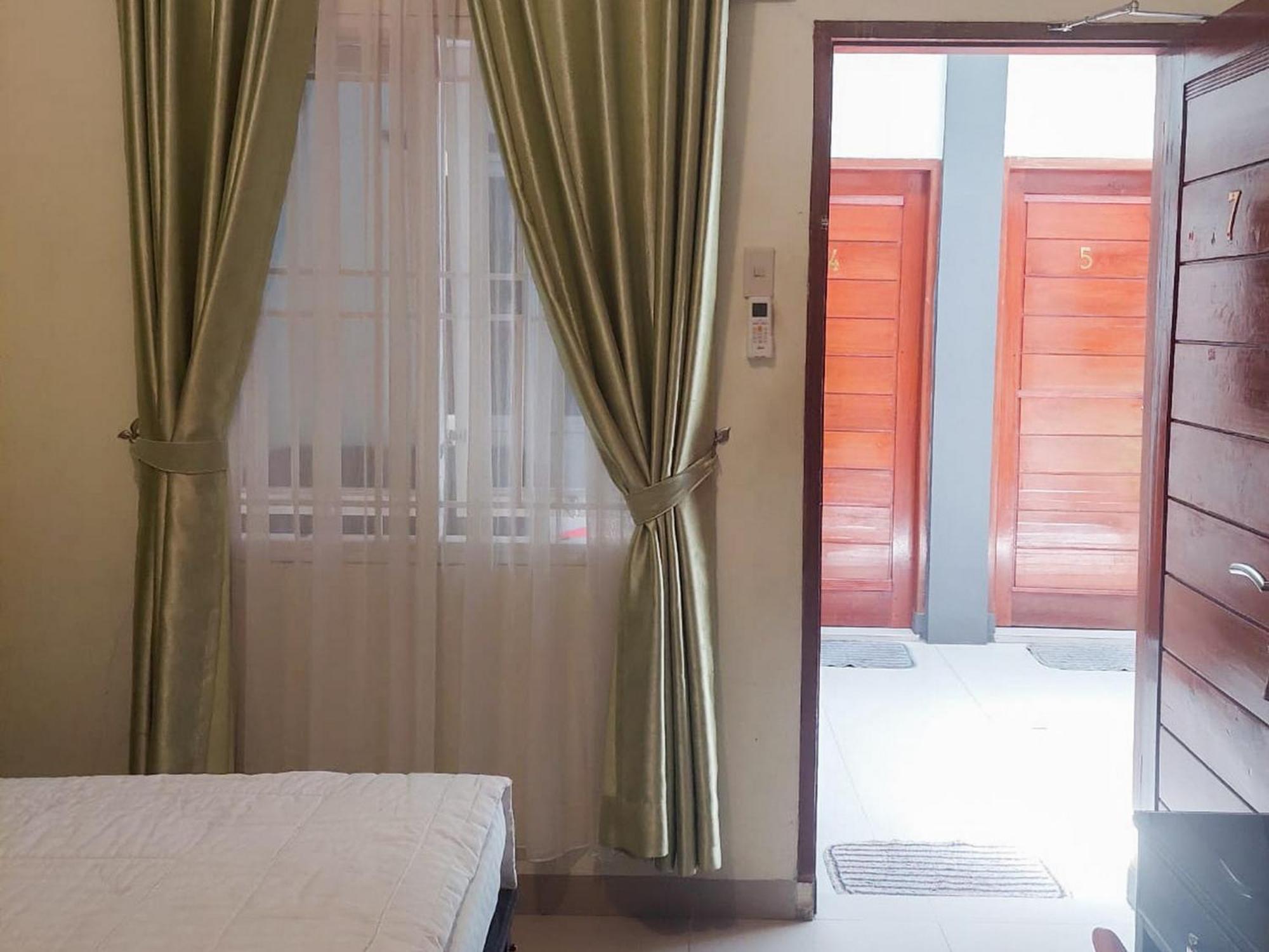 Reddoorz Near Pantai Pandan Sibolga 2 Hotel Halangan Ngoại thất bức ảnh